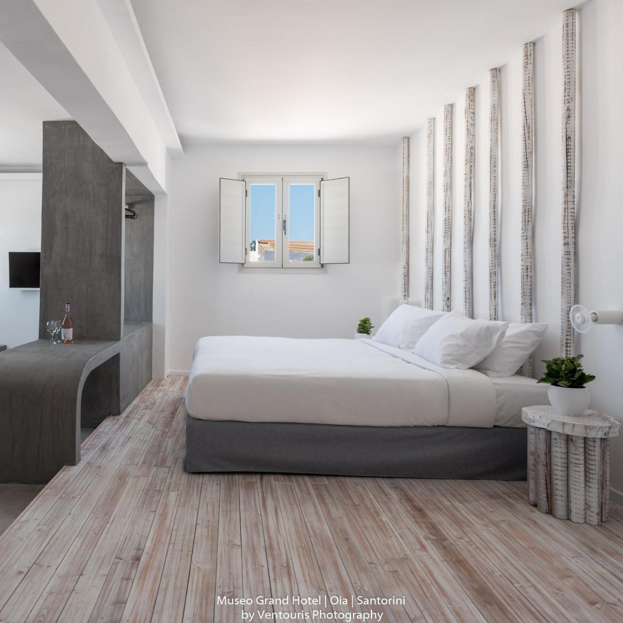 Museo Grand Hotel Oia  Luaran gambar