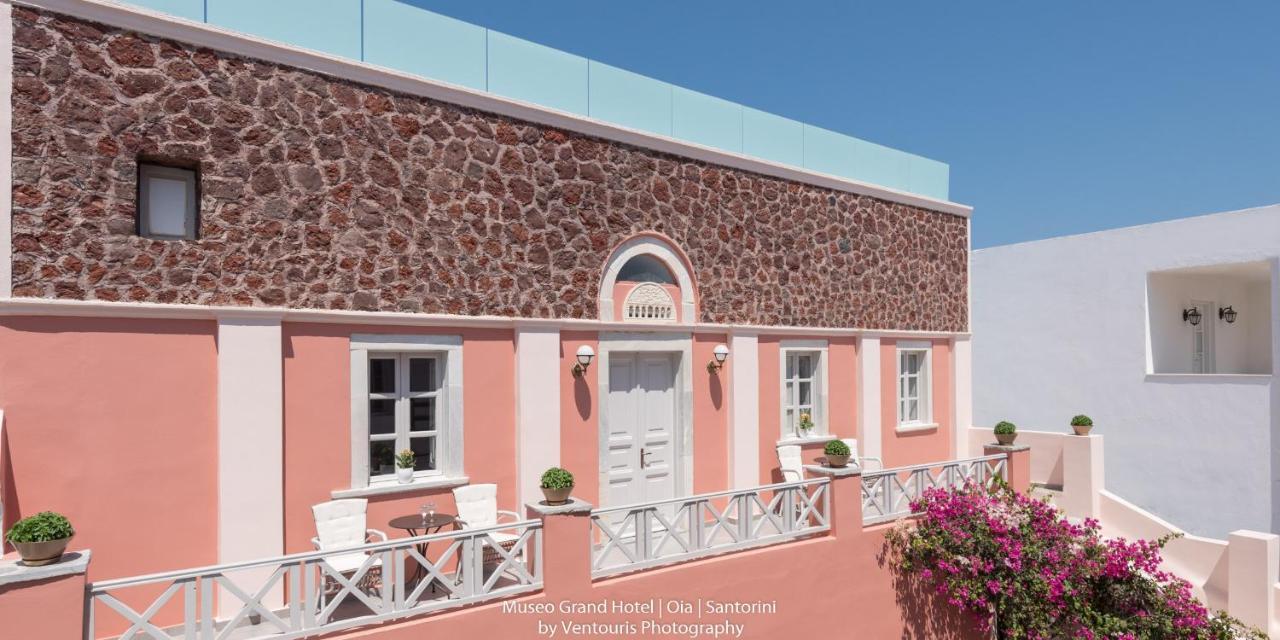 Museo Grand Hotel Oia  Luaran gambar