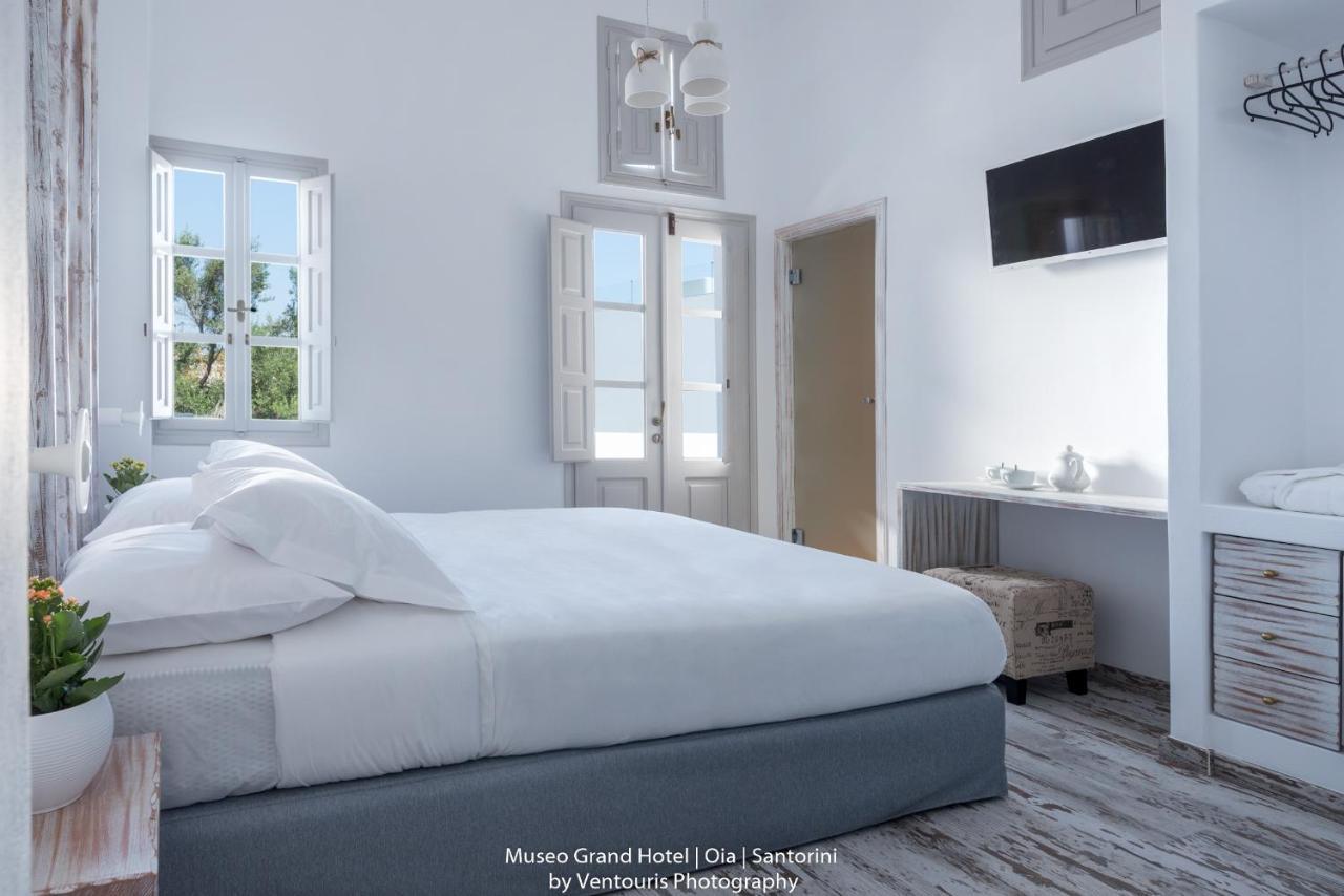 Museo Grand Hotel Oia  Luaran gambar